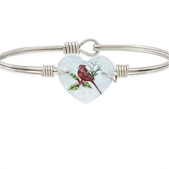 Luca + Danni Jewelry - Luca + Danni Cardinal Crystal Heart Bangle Bracelet